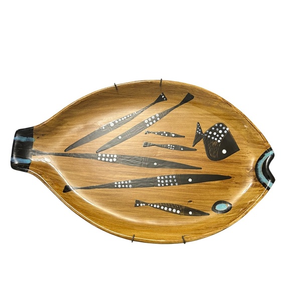 vintage MCM ceramic fish-shaped bowl the Italian maker Fratelli Fanciullacci.